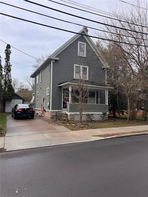 7 Wood St, Pittsford, NY, 14534-2023 | Card Image