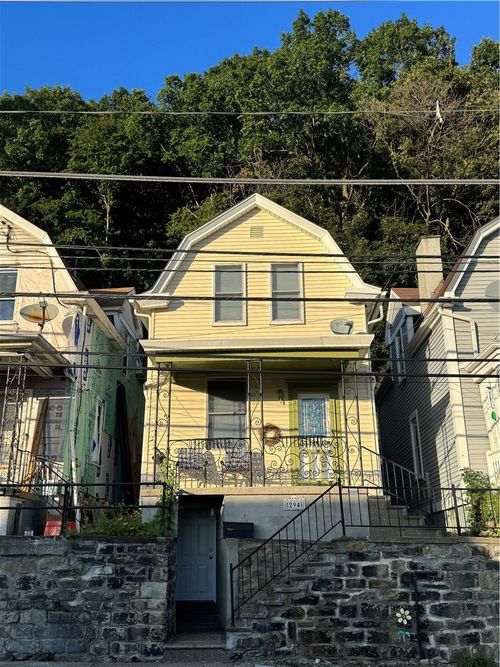 294 Beaver St, Leetsdale, PA, 15056 | Card Image