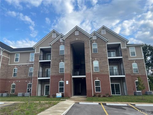 214-214 Harmony Meadows Ct, Dardenne Prairie, MO, 63368-8143 | Card Image