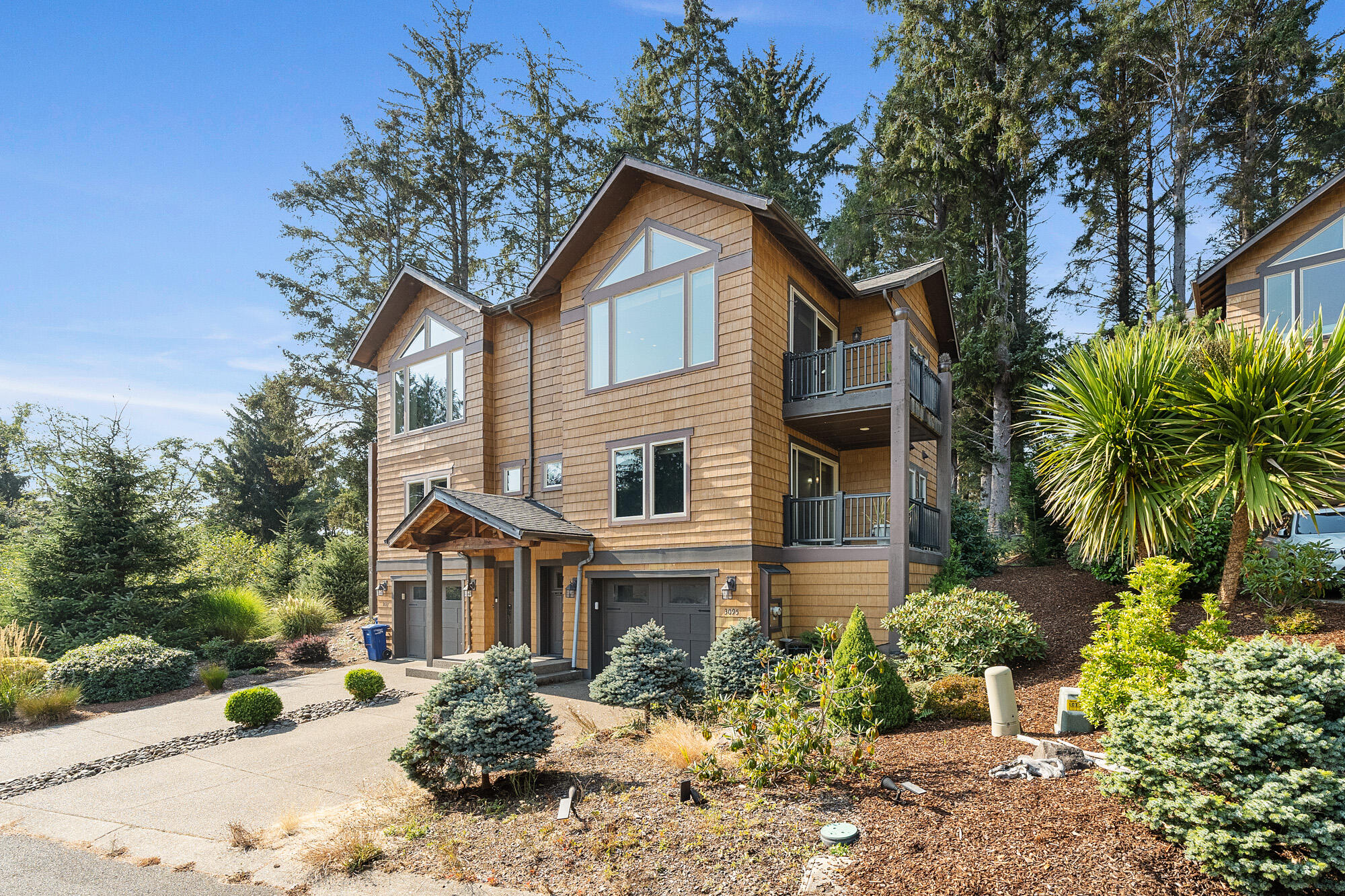 Cascara Ct, Lincoln City, OR 97367