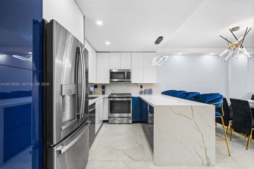 826-19380 Collins Ave, Sunny Isles Beach, FL, 33160-2239 | Card Image