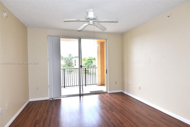 APT-202 - 2151 W Preserve Way, Condo with 2 bedrooms, 2 bathrooms and null parking in Miramar FL | Image 24