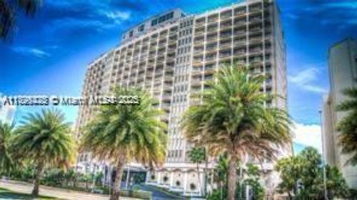 729-5401 Collins Ave, Miami Beach, FL, 33140-2533 | Card Image