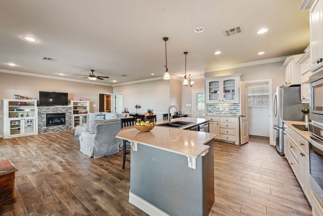 And a large walk in pantry will keep all your dry goods hidden out of site. | Image 13