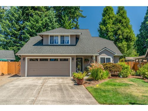 15984 Se Mary Ann Ln, Milwaukie, OR, 97267-4430 | Card Image