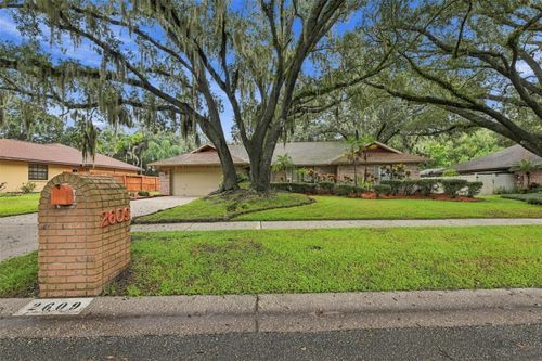 2609 Manor Oak Dr, VALRICO, FL, 33596-5620 | Card Image