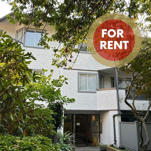209-809 W 16th St, North Vancouver, BC, V7P1R2 | Card Image