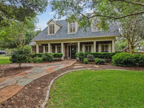 408 Allan St, Friendswood, TX, 77546-4471 | Card Image