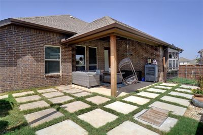 501 Hillside Drive, House other with 3 bedrooms, 2 bathrooms and null parking in Justin TX | Image 2