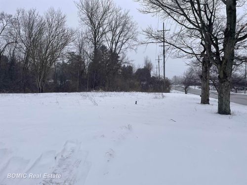 475 Goodrich St, Vassar, MI, 48768-9205 | Card Image