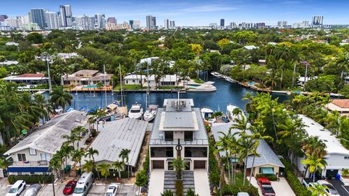 323 Hendricks Isle, Fort Lauderdale, FL, 33301-3708 | Card Image