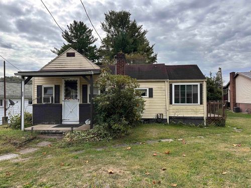 4673 Morgantown Rd, Lake Lynn, PA, 15451-1013 | Card Image