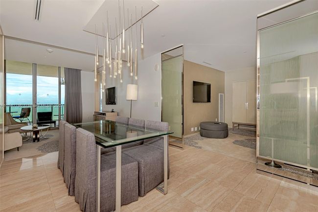 1001 - 9703 Collins Ave, Condo with 2 bedrooms, 2 bathrooms and null parking in Bal Harbour FL | Image 5