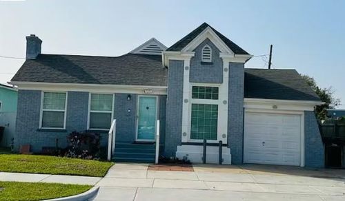 4723 Avenue S, Galveston, TX, 77551-5673 | Card Image