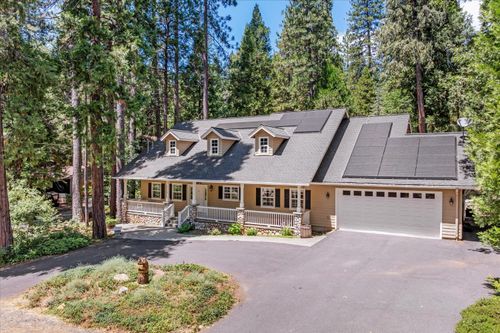 2514 Black Oak Dr, Arnold, CA, 95223-9624 | Card Image