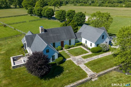 305 Pequot Trl, Pawcatuck, CT, 06379-1405 | Card Image