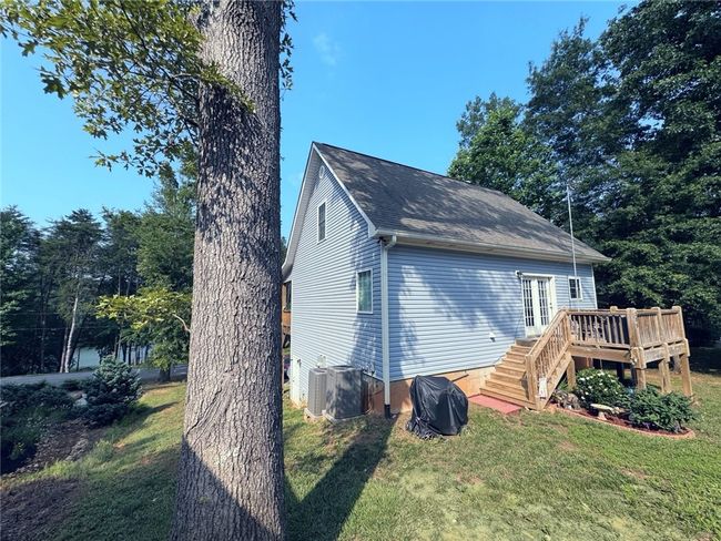308 Mount Bay Dr, House other with 3 bedrooms, 3 bathrooms and null parking in Westminster SC | Image 5