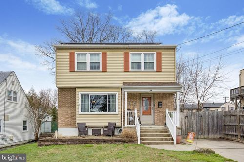 6 Wesley Ave, CHERRY HILL, NJ, 08002-3540 | Card Image