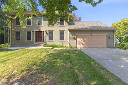 4659 Allendale Dr, White Bear Tp, MN, 55127-2329 | Card Image