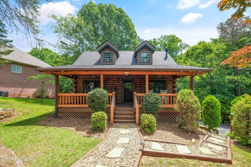 1408 Tomahawk Tr, Maryville, TN, 37801 | Card Image