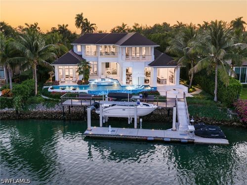 3525 Fort Charles Dr, NAPLES, FL, 34102-7930 | Card Image