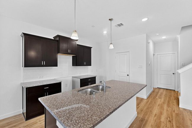 1824 Summer Aura, House other with 3 bedrooms, 3 bathrooms and null parking in Mesquite TX | Image 7