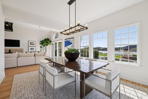 11 Gretchen Pl, Greenbrae, CA, 94904-2497 | Card Image