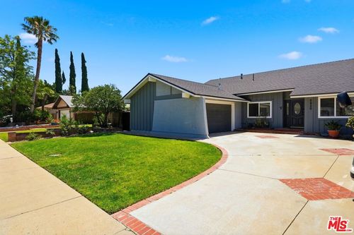 5920 Malton Ave, Simi Valley, CA, 93063-3735 | Card Image
