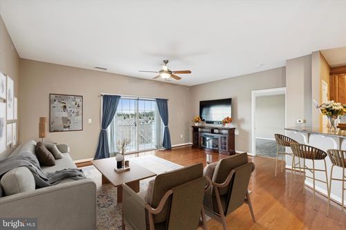 5403 Lilac Ct, UPPER GWYNEDD, PA, 19446-7624 | Card Image