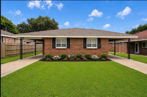 b-110 Tau St, Belle Chasse, LA, 70037-1420 | Card Image