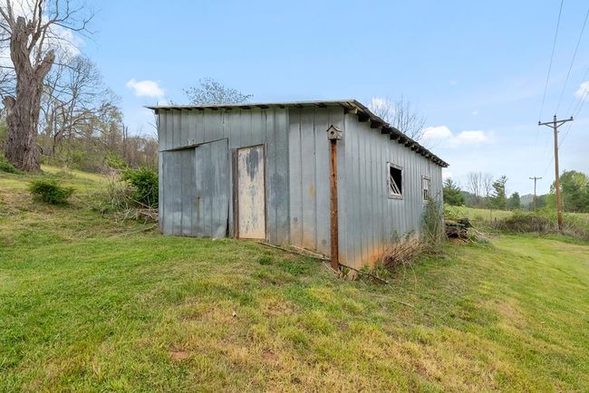 860 Floyd Hwy S, House other with 3 bedrooms, 2 bathrooms and null parking in Floyd VA | Image 61