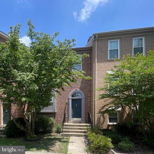 13874 Coleman Ct, CENTREVILLE, VA, 20120-2068 | Card Image