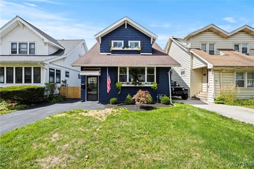 42 Frontenac Ave, Buffalo, NY, 14216-2411 | Card Image
