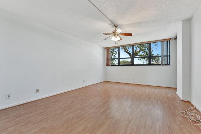 202 - 800 Jeffery 202 Street, Condo with 3 bedrooms, 2 bathrooms and null parking in Boca Raton FL | Image 19