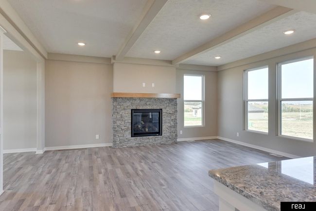 5357 N 191 St St, House other with 4 bedrooms, 3 bathrooms and 3 parking in Elkhorn NE | Image 5