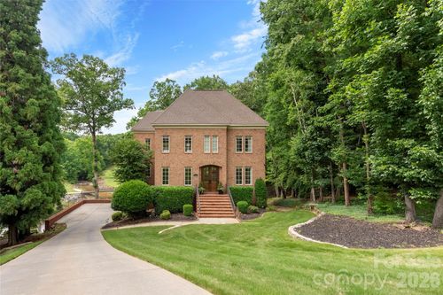 208 Tinkham Trl, Cramerton, NC, 28032-1634 | Card Image