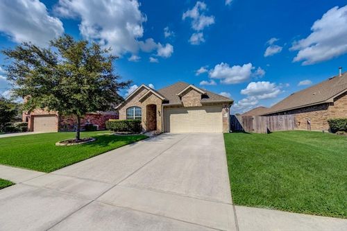 18107 Svensson Slade Ln, Houston, TX, 77044-1651 | Card Image