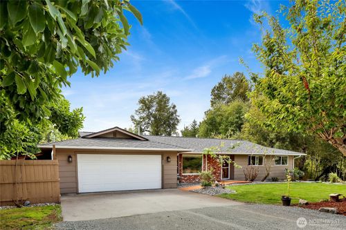 18686 Jolly Rd, Burlington, WA, 98233-5003 | Card Image