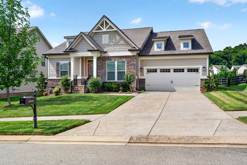 6910 Wellsford Ln, College Grove, TN, 37046-1430 | Card Image