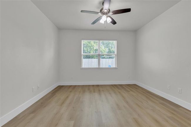 1211 Diamond Drape Dr, House other with 3 bedrooms, 2 bathrooms and 2 parking in Rosharon TX | Image 13