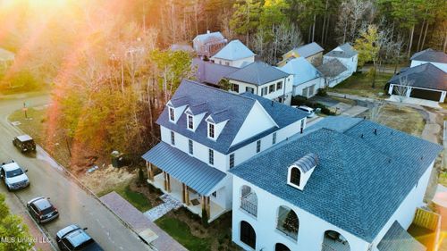 104 Ridge St, Madison, MS, 39110-2018 | Card Image