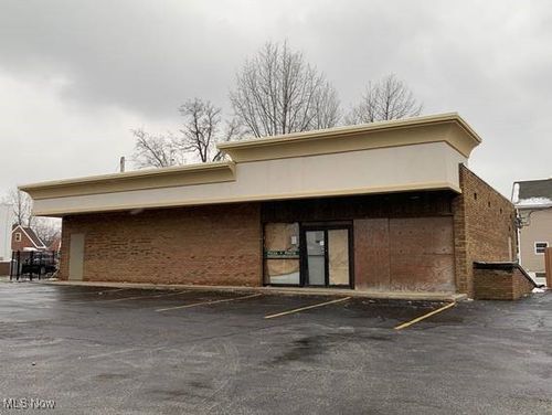 700 E 200th St, Cleveland, OH, 44119-2502 | Card Image