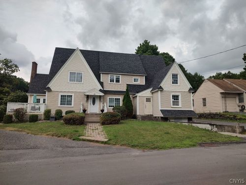 99 Yorkshire Blvd Boulevard, Camillus, NY, 13219 | Card Image