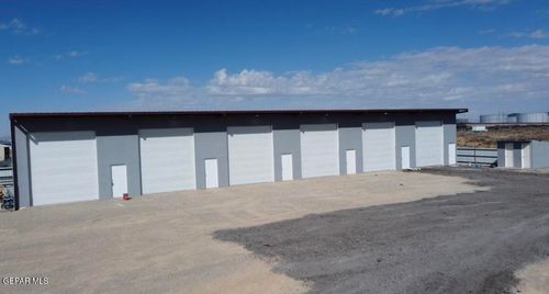 13710 Laura Ln, El Paso, TX, 79938-8071 | Card Image