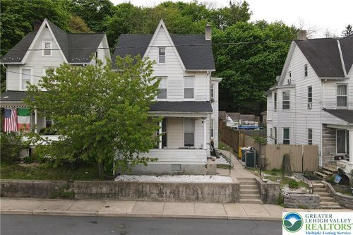 209 E South St, Slatington, PA, 18080-1838 | Card Image