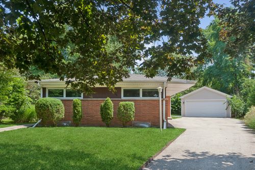 2117 Parkview Ct, Wilmette, IL, 60091-3120 | Card Image
