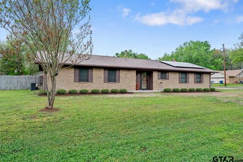 427 Dogwood, Chandler, TX, 75758-2360 | Card Image