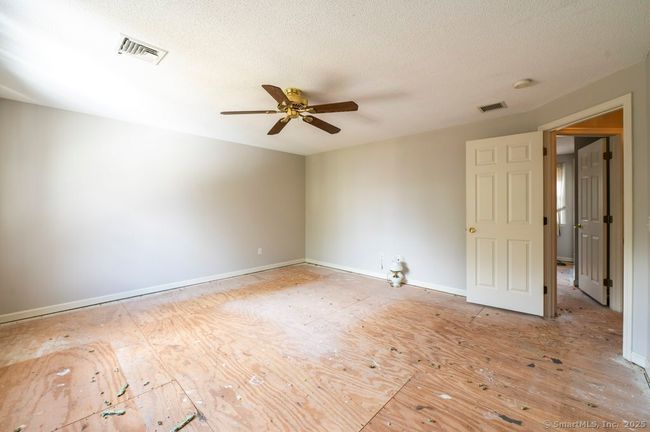 44 - 44 Dunham St, Condo with 2 bedrooms, 3 bathrooms and null parking in Wethersfield CT | Image 8