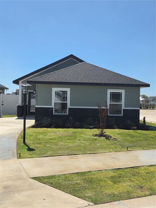 24375 Sw 18th Ln, NEWBERRY, FL, 32669-0485 | Card Image