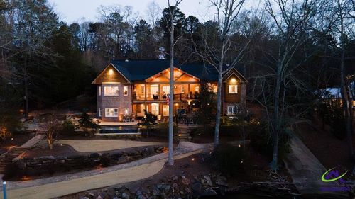 139 Lake Pines Cir, Jackson, GA, 30233-4741 | Card Image